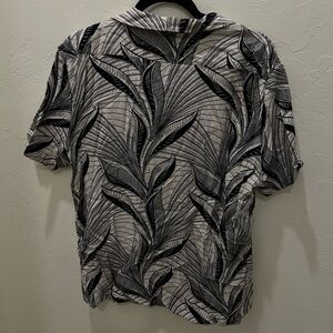 Express Black and White Leaf Print Shirt